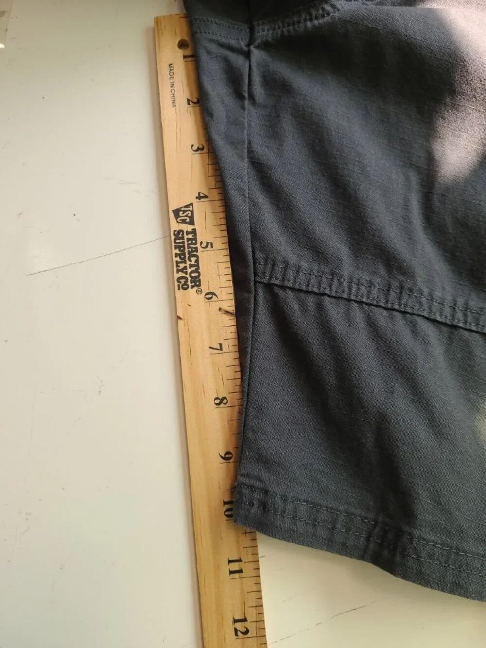 Wrangler Men's Relaxed Fit  Cargo Shorts Size 36x9.5 Gray‎ Ripstop